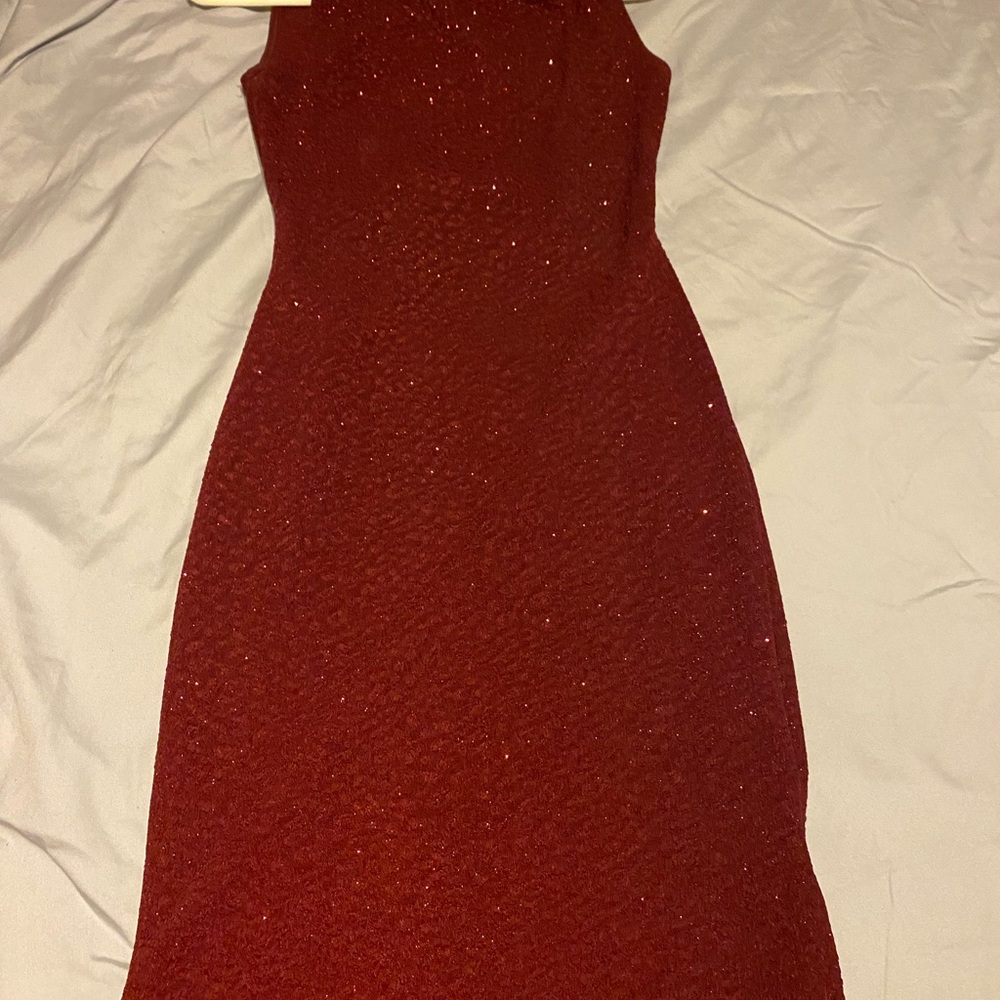 Semi formal maroon form fitting size M dress